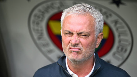 Fenerbahçe nasıl bir teknik direktörle çalışmalı