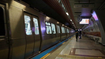 Taksim ve Şişhane metro istasyonları kullanıma açıldı