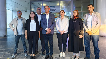 DEM Parti Milletvekili Mahmut Dindar, trafik kazasında yaralandı