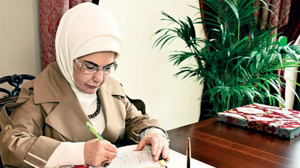 Türk Kızılay’a kurban bağışı
