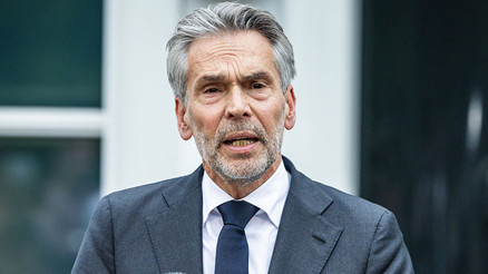 İstifa etti, Wilders’a yüklendi: ‘Sorumsuz’