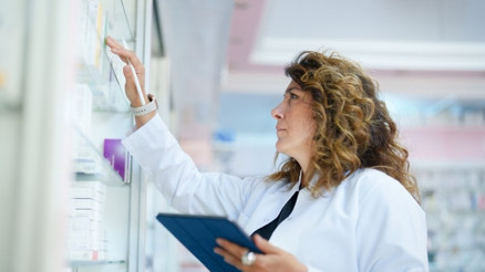 Bayramda eczaneler açık mı, ne zaman açılıyor Kurban Bayramında eczaneler çalışıyor mu 2025 Kurban Bayramı nöbetçi eczane sorgulama ekranı