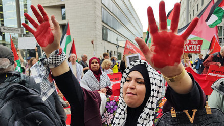İsrail Dışişleri Bakanı Saar’a Berlin’de protesto