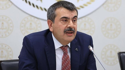 Bakan Tekin: Herkesin dinini özgürce yaşayabildiği bir ülke oluşturduk