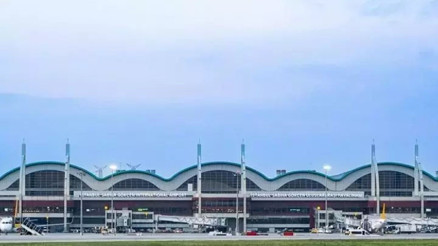 Sabiha Gökçen Havalimanında bayram yoğunluğu