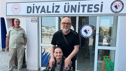 Ünlü isimlerden bayram mesajları