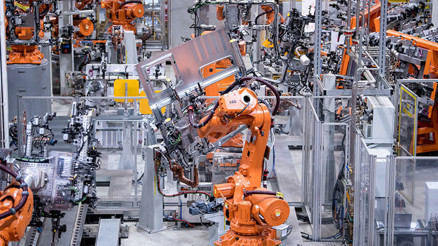 Alman sanayisinde şirketler nisanda üretimi azalttı