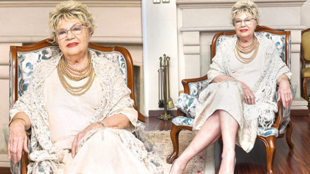 Yalıda oturan şahane züğürtlerdik Yalıda oturan şahane züğürtlerdik