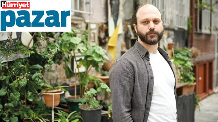 ‘Üzen bir müzisyenim ben’