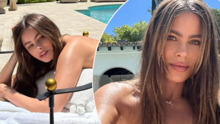 Kocasından boşandı, sevgilisinden ayrıldı... Davalık bile olduğu lüks evin sefasını bir başına sürüyor Kocasından boşandı, sevgilisinden ayrıldı... Davalık bile olduğu lüks evin sefasını bir başına sürüyor