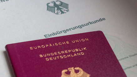 Alman vatandaşlığına geçenlerin sayısı rekor kırdı Dörtte biri Suriyeli...