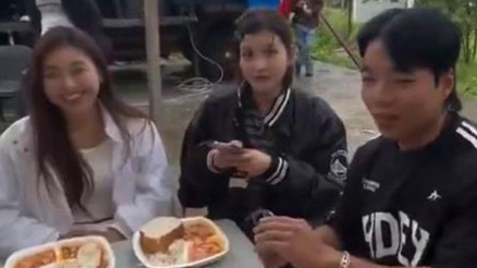 Koreli turistlerden düğün yemeği karşılığında para istendiği iddiası Koreli turistlerden düğün yemeği karşılığında para istendiği iddiası