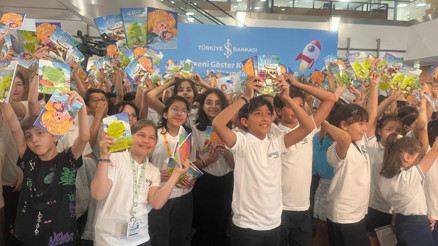 Çocuklara 18 yılda 18 milyon kitap