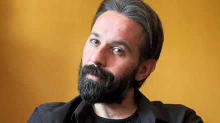 Tiyatrocu Yezdan Kayacan hayatını kaybetti