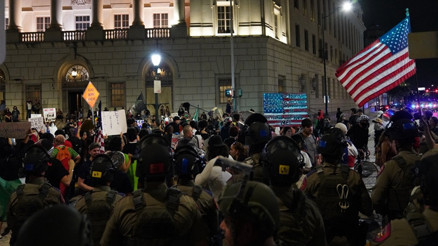Son dakika... ABDde sular durulmuyor Texasta protestolara karşı 7 bin asker görevlendirildi