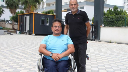 Engelli oğlunun hayalini dolandırıcılara kaptırdı