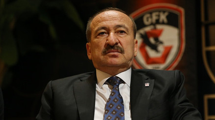 Gaziantep FKda Başkan Memik Yılmaz güven tazeledi