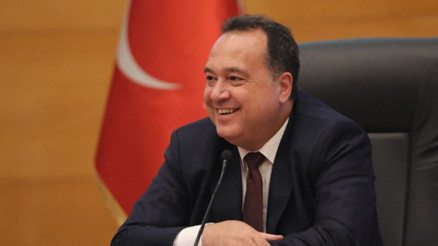 Yeni Manisa Belediye Başkanı Besim Dutlulu kimdir, kaç yaşında, nereli Eski Akhisar Belediye Başkanı Besim Dutlulu hangi partiden
