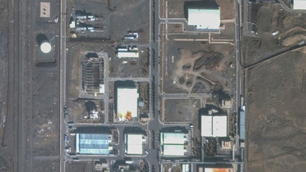 Siber saldırılar, sabotajlar, hava bombardımanları... İşte dünyanın gündemindeki Natanz Nükleer Santrali Siber saldırılar, sabotajlar, hava bombardımanları... İşte dünyanın gündemindeki Natanz Nükleer Santrali