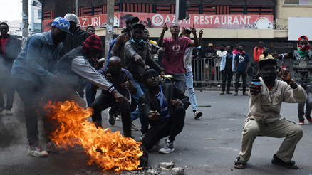Sosyal medya fenomeni gözaltında öldü: Ülke karıştı