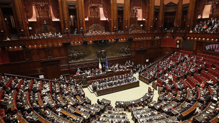 İtalyanın İsrail ısrarı: 7 Ekimden sonra silah ticareti yapılmadı İtalyanın İsrail ısrarı: 7 Ekimden sonra silah ticareti yapılmadı