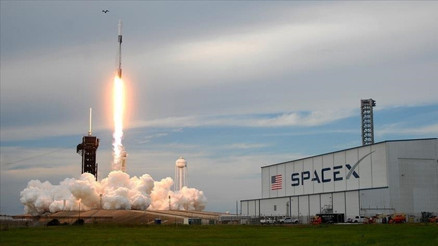 Elon Muska kötü haber Starship roketi patladı