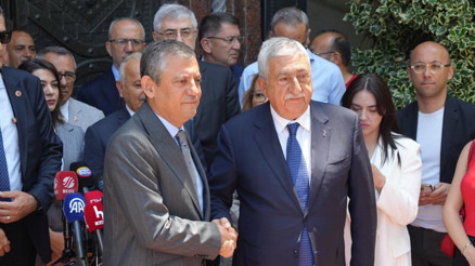 Özgür Özel: Asgari ücret ve esnafla ilgili çalışmalarımızı Meclise taşıyacağız