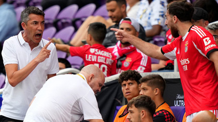 Benfica, Auckland Cityi 6 golle devirdi Orkun Kökçüden hocasına tepki... FIFA Kulüpler Dünya Kupası C Grubu: Benfica Auckland City maç sonucu