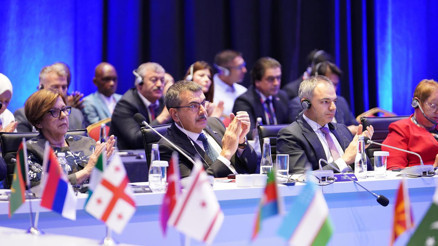 Bakan Tekin, TETZde yapay zeka oturumuna katıldı