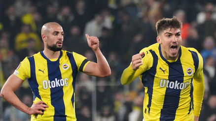 Yusuf Akçiçek uçtu, Amrabat çakıldı