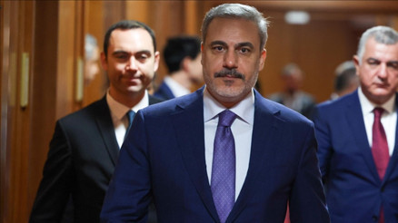 Dışişleri Bakanı Hakan Fidandan peş peşe diplomatik temaslar