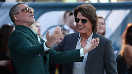 Yıllar sonra ilk kez buluşup hasret giderdiler... Şükür kavuşturana