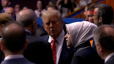 NATO Liderler Zirvesi: Cumhurbaşkanı Erdoğan, ABD Başkanı Trumpla sohbet etti NATO Liderler Zirvesi: Cumhurbaşkanı Erdoğan, ABD Başkanı Trumpla sohbet etti