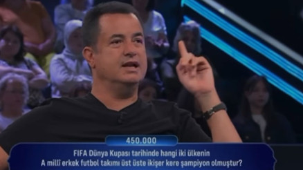 Acun Ilıcalı futbol bilgisiyle şaşırttı