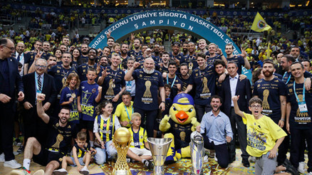 Fenerbahçe Beko ayrılığı resmen açıkladı