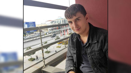 Ablasının düğünü için memleketine gitti... 22 yaşındaki genç kalp krizi geçirerek öldü