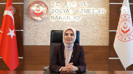 Bakan Göktaştan Koruyucu Aile Günü mesajı