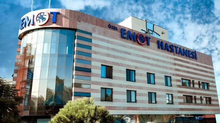 EMOT Hastanesi’nden Prof. Dr. Sait Ada’ya Avrupa’dan büyük ödül