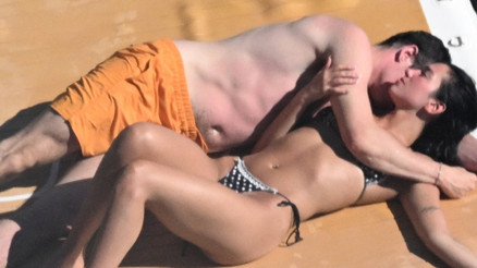 Film sahnesi değil gerçek: Aşk ateşine yandılar