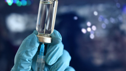 Aşı olmadan kuduzdan kurtulan ilk kişi Yarasa tarafından ısırıldı, çok tartışmalı bir yöntem ile yüzde 100 ölümcül olan hastalığı yendi Aşı olmadan kuduzdan kurtulan ilk kişi Yarasa tarafından ısırıldı, çok tartışmalı bir yöntem ile yüzde 100 ölümcül olan hastalığı yendi