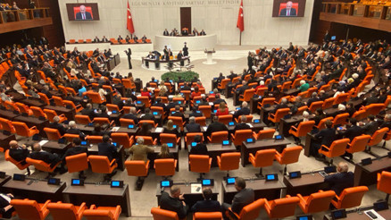 Özgür Özele ait dokunulmazlık dosyası TBMMde