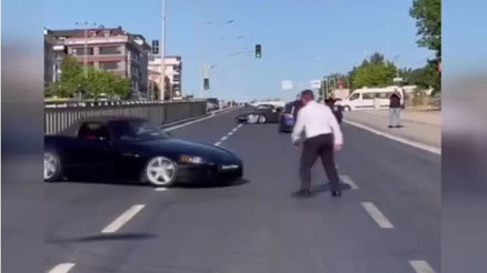 Arnavutköy’de trafik magandaları düğün konvoyunda tehlike saçtı