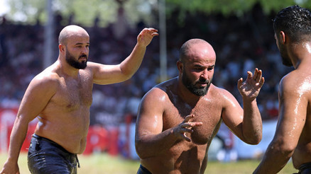 664. Kırkpınar Yağlı Güreşlerinde başpehlivan Orhan Okulu oldu