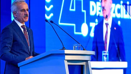 Bakan Uraloğlu: 77 ilimizi güvenli, konforlu, bölünmüş yollarla birbirine kavuşturduk