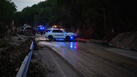 Texastaki sel felaketinde ölü sayısı 104e yükseldi
