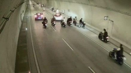 İstanbul’da tüneli kapayan 13 motosiklet sürücüsüne 133 bin lira ceza