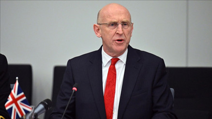 İngiltere ve Fransadan nükleer ortaklığı: 50 bin asker hazır halde bekletiliyor