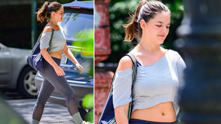 Herkes ona babasız kaldı diye acıyordu... Boynu bükük kız, asi kıza dönüştü... Göbeğini bile süslemiş