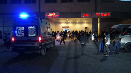Eşini 20den fazla bıçak darbesiyle öldürüldü