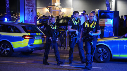 Hamburgda korkutan silahlı kavga